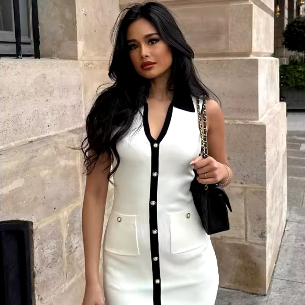 Chic White and Black Sleeveless Dress